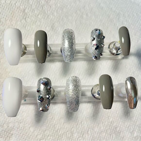 Winter vibes gel press-on nails - Picture 5 of 13